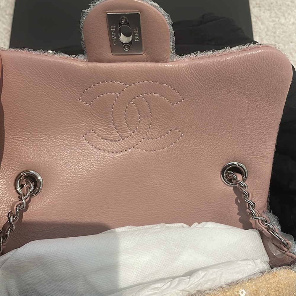 chanel mini - Picture 2 of 3